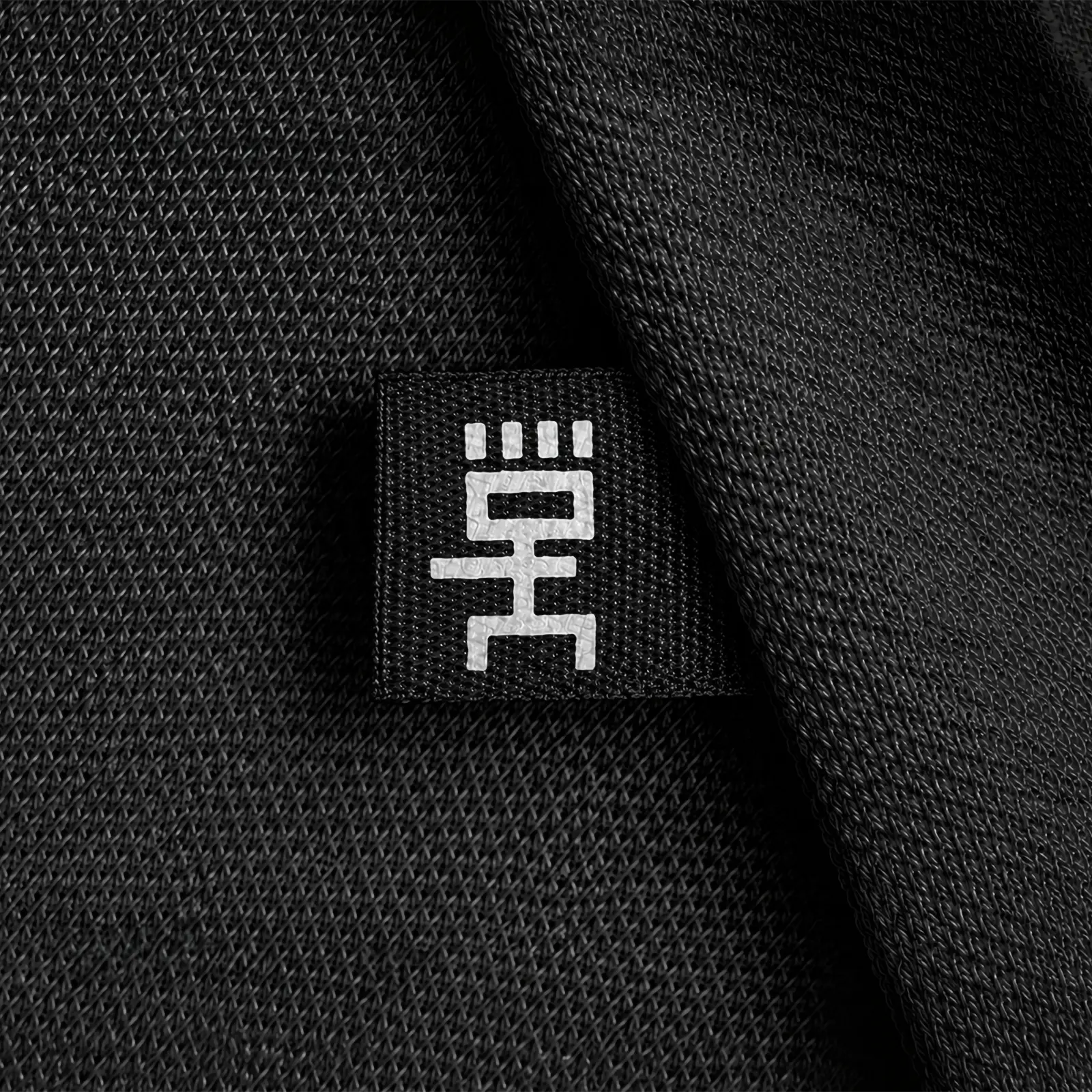 Detalle textil de la identidad Chónek