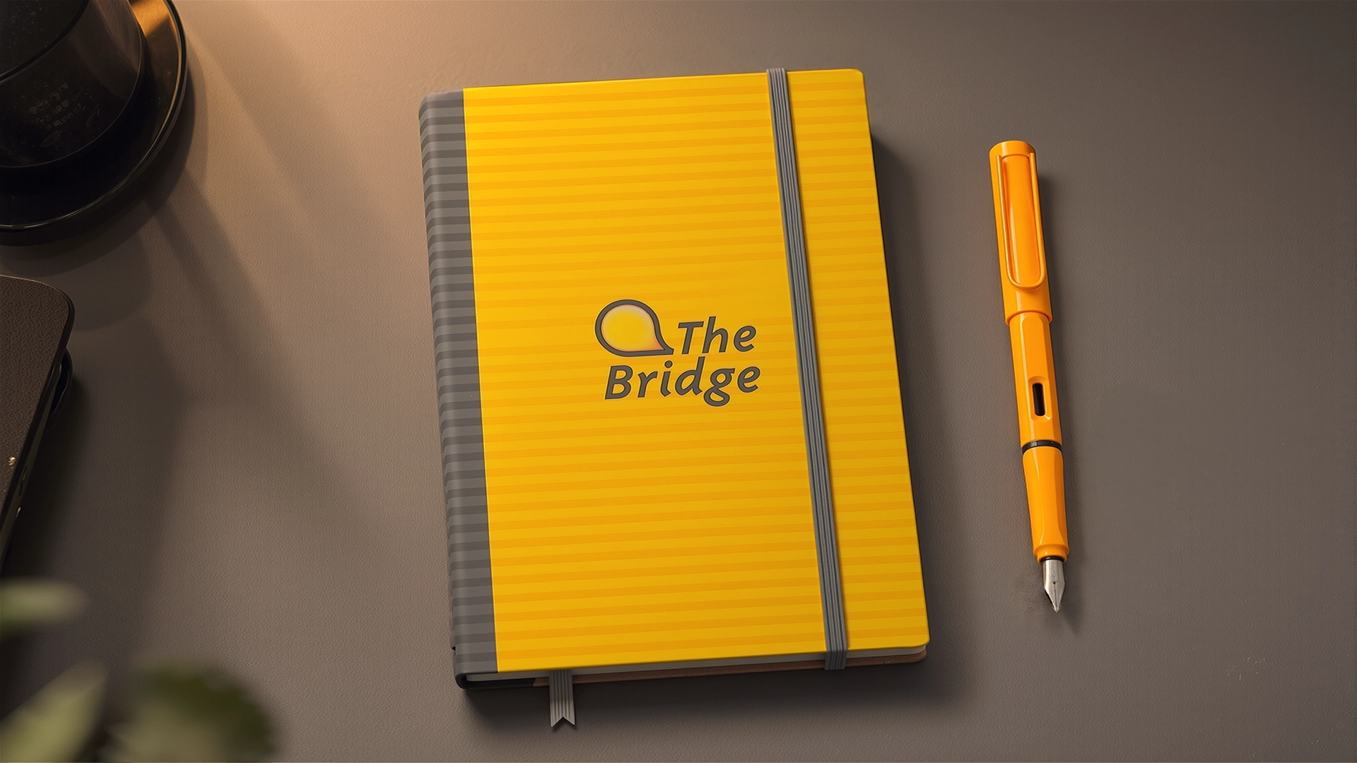 Libreta institucional de The Bridge